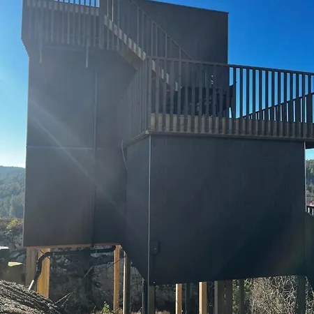 Sea, Lake And Hill View - Thehumanbirdhouseretreat Sondeled Exterior foto