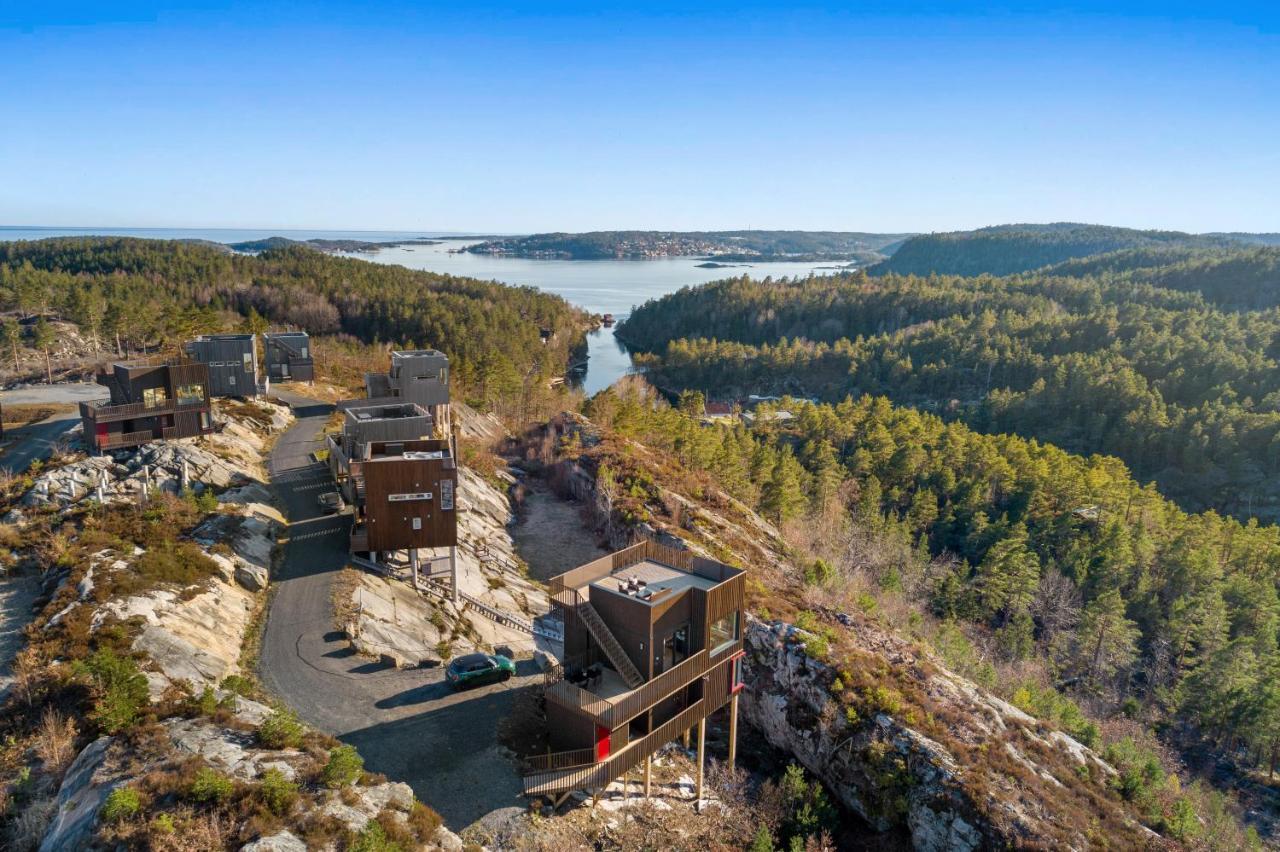 Sea, And Hill View - Thehumanbirdhouseretreat Ferienhaus